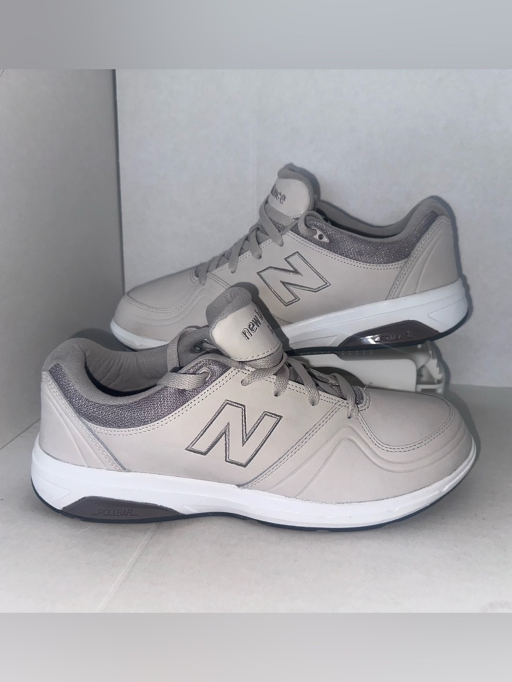 New Balance 813 Wide Light Gray Walking Shoes WW813GY1 size 12